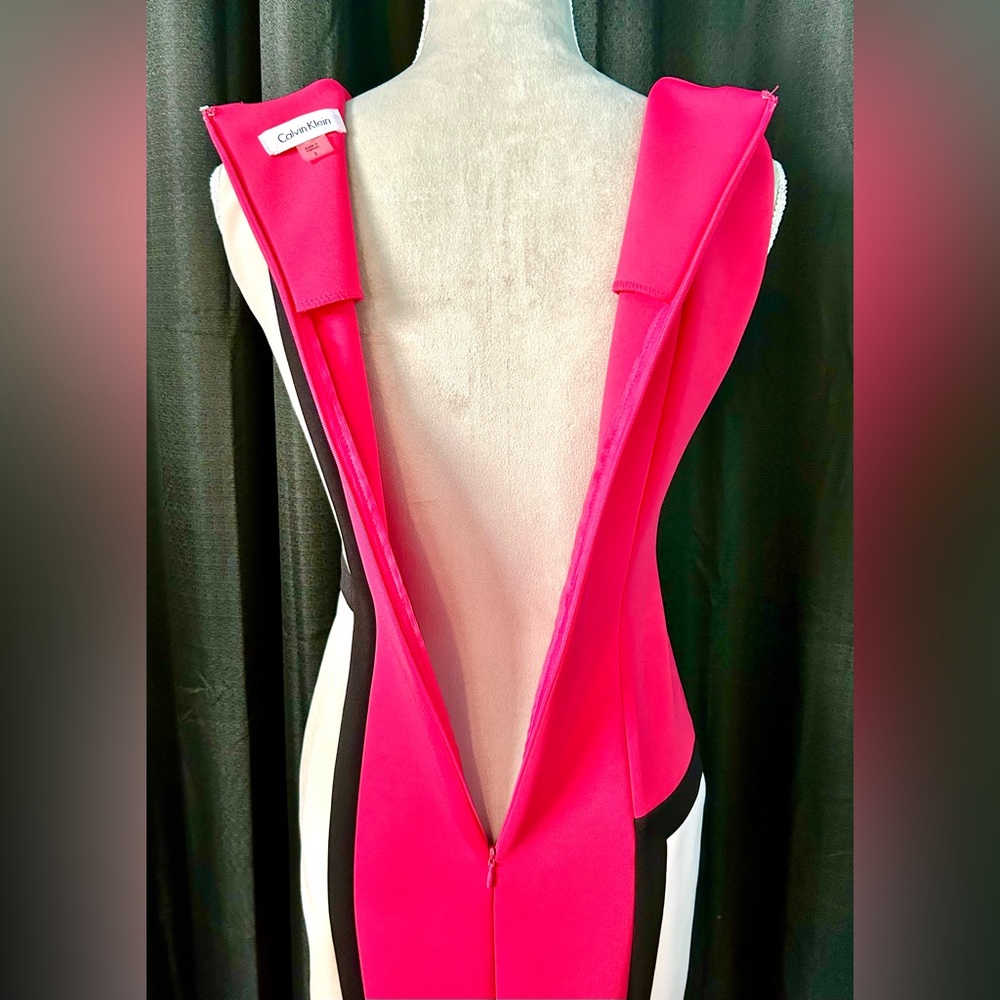 Calvin Klein Pink, Black, Beige Sleeveless Knee-Length Geometric Dress, Size 2 - Picture 7 of 8